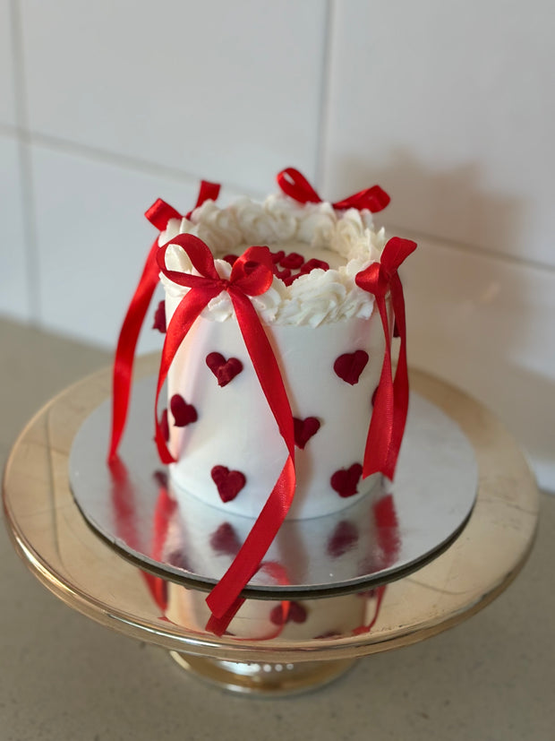 Mini Bow Cake